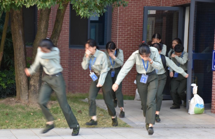 00e2c918177d8e641cc1c17a77dd8ab4.jpg 677777_副本.jpg