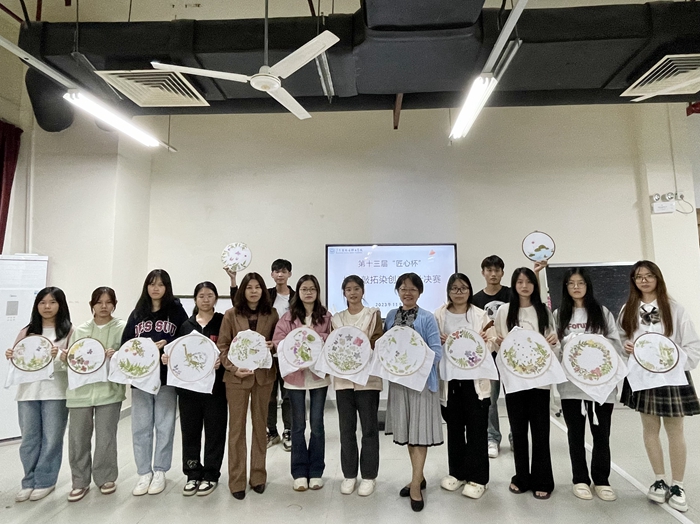 adb54056bcb89a0fd2120abf55a50f09.jpg 700 (3).JPG