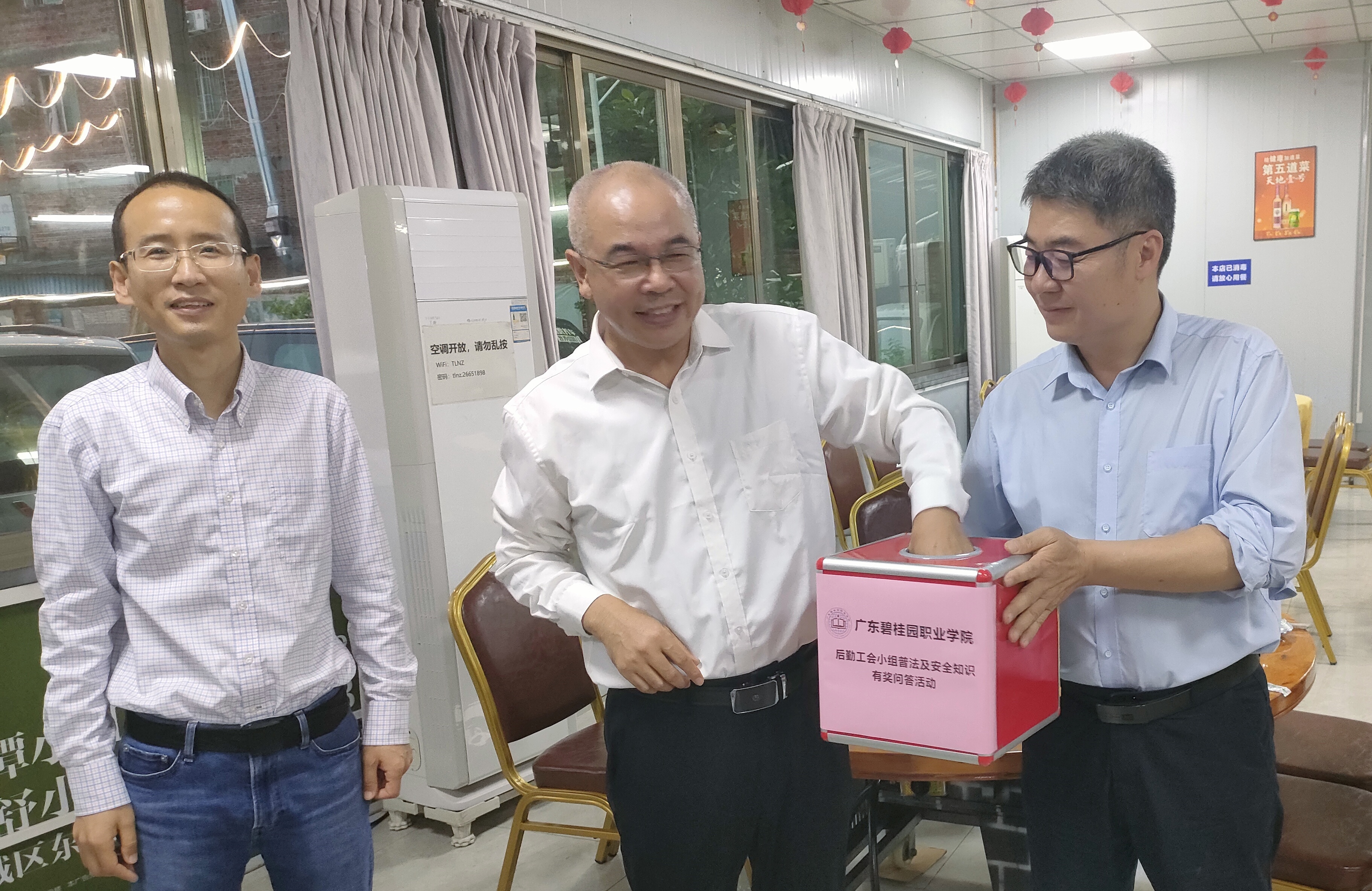 c684ce5d6006001c0ca456a94063b1d5.jpg c684ce5d6006001c0ca456a94063b1d5.jpg