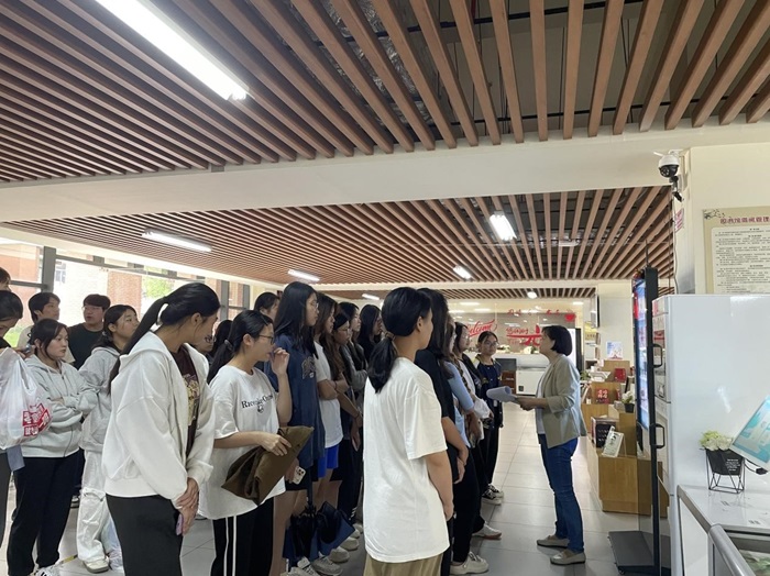 4b0db4717f9b4a3568108f67e9659131.jpg 图片1.jpg