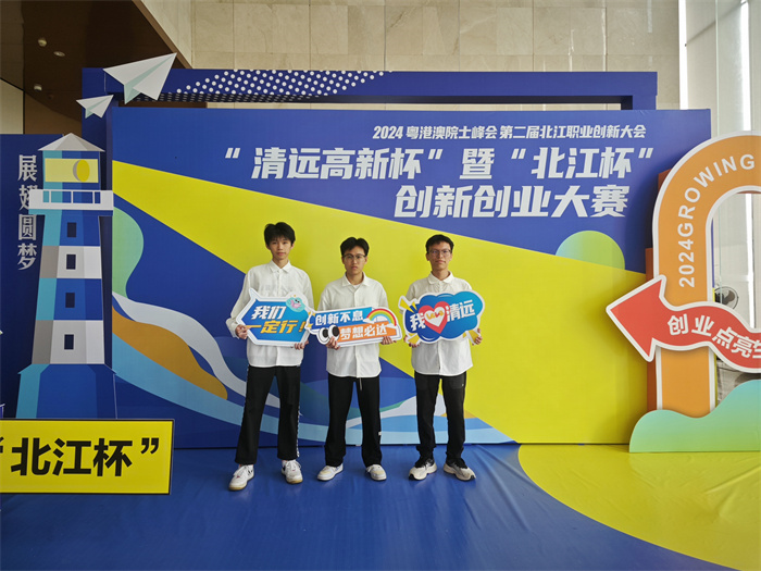 b99c917e52a89ec0b712bb9a9f117dcc.jpg d476a2b54197bcfee9e5e3fe2952266.jpg