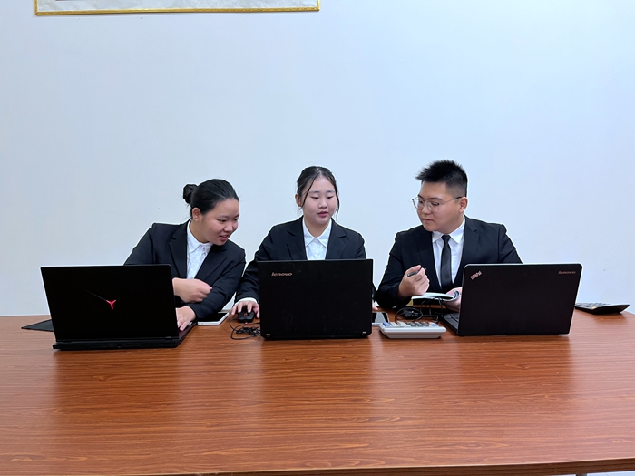 图4 金年会官网参赛3队参加全国冠军赛.JPG