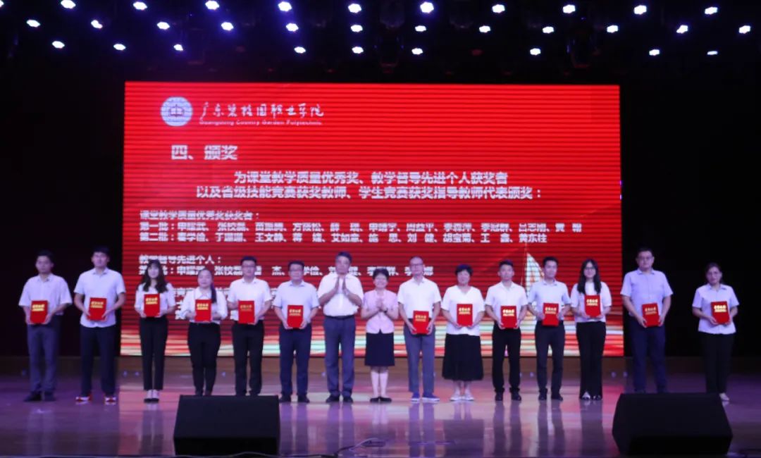 b58843f76dcb32af65aac22d4b84488c.jpg b58843f76dcb32af65aac22d4b84488c.jpg