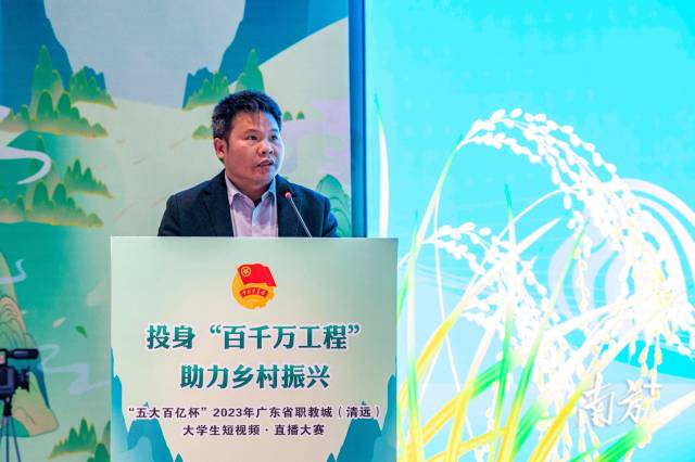 7e6dd576d34328cbf1b87bd5d5b8bfb3.jpg 02.jpg