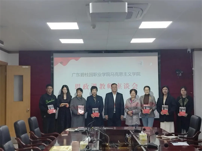 4699efa7707bba0d7f678becaf718a83.jpg 2.jpg