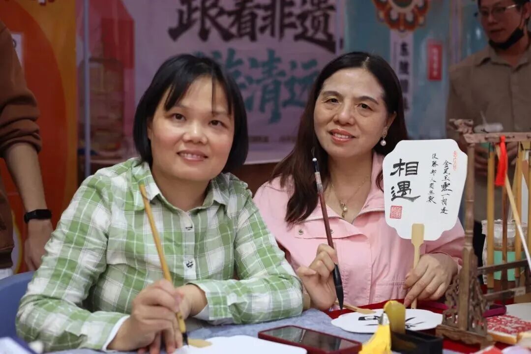 e53836c8b1a2b5bc45d34c9fd7c4994d