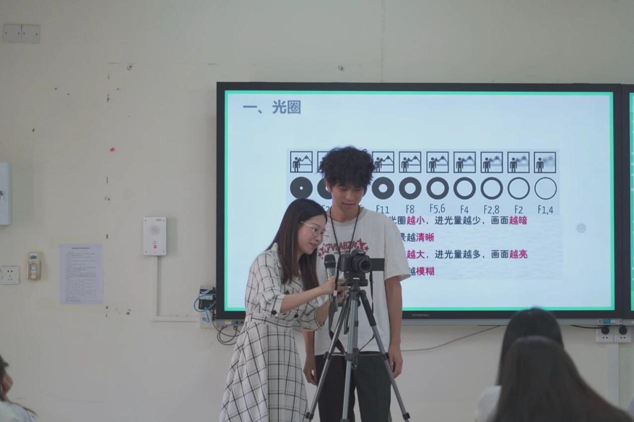 c3f8e9b88734f88ecf51f4d11bed1a59