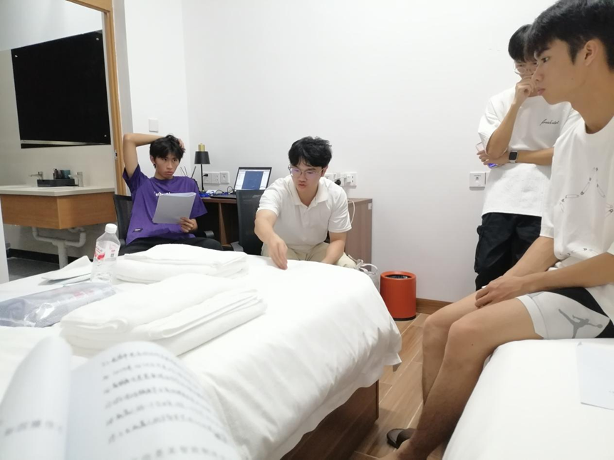 f2732ee0b484d544cbbd81e6719e0611